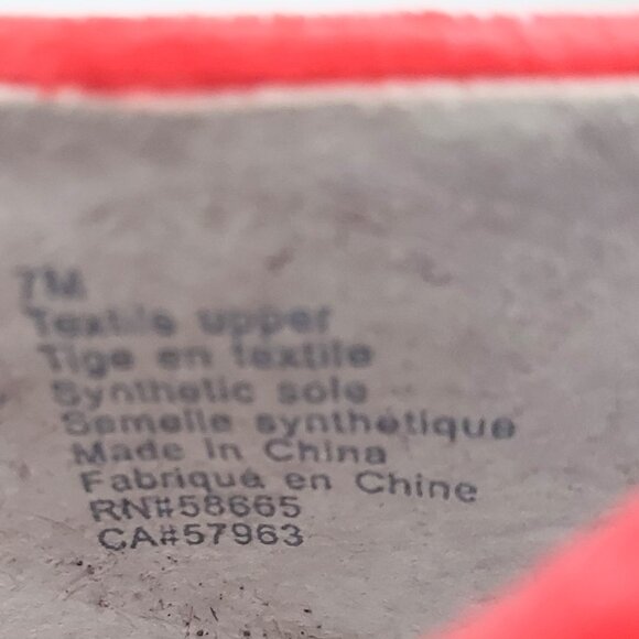 1901 Hamilton Size 7M Red Velvet Preppy Style Flats Shoes Bow - Picture 8 of 8